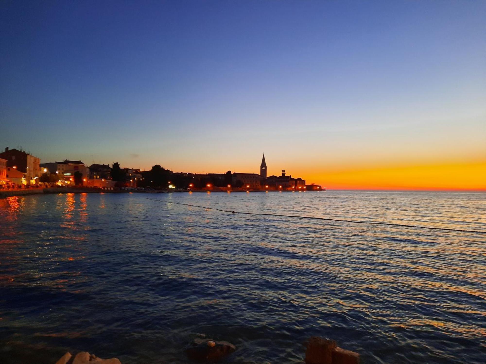 Parentium Town Beach Poreč Buitenkant foto